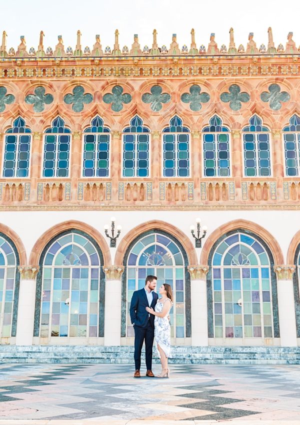 A Sunny, Fall Engagement Session at The John and Mable Ringling Museum of Art